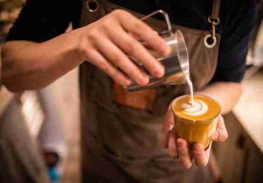 独家深扒：黑料网爆红主播夜店视频，相关话题冲上热搜