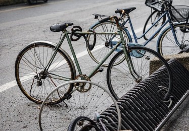 资料外泄：黑料网疯传豪门艳史，数万网友围观