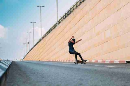 快手成人版主播收入来源全解 - 真实案例，快手成人直